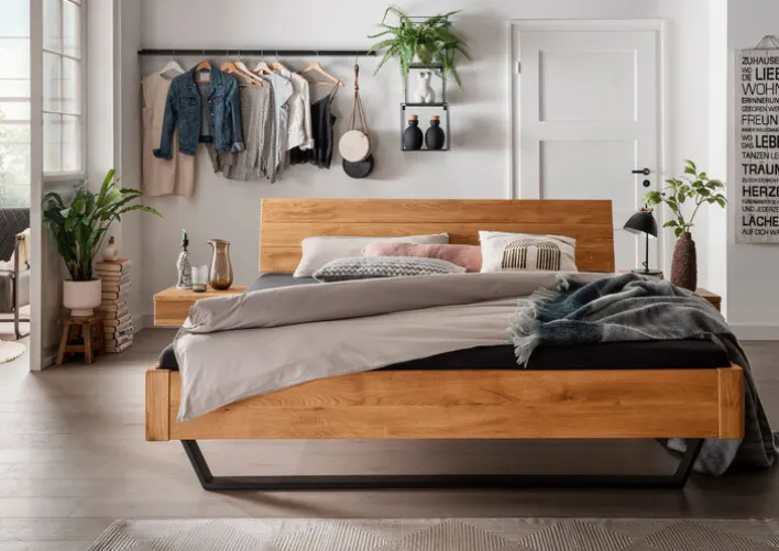 Bettgestell II 200 x 200 cm braun/ Metallkufe anthrazit