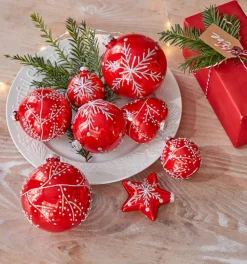 casaNOVA Weihnachtskugel I NORDISCHER WINTER 8 cm rot /weiß