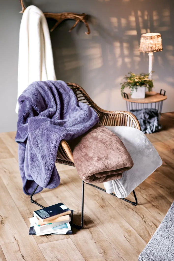 GÖZZE Wohndecke CASHMERE FEELING 180 x 220 cm anthrazit