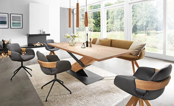 hartmann Esszimmerstuhl EMIL Kerneiche Natur / Leder schwarz