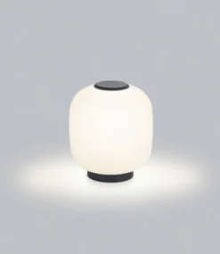 helestra LED Tischlampe MILO Glas Ø 18 cm Höhe 20 cm matt Schwarz/Weiß