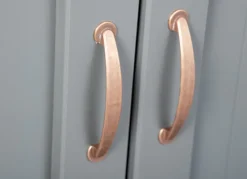 Kommode NICLAS 4.1 131x86x45 cm Massivholz grau