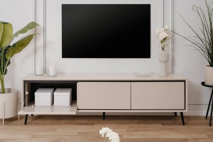 Lowboard ARONA 175 x 50 cm sandfarben/schwarz