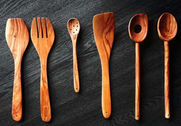 metaltex Pfannenwender OLIVO LINE 33,5 cm Olivenholz braun