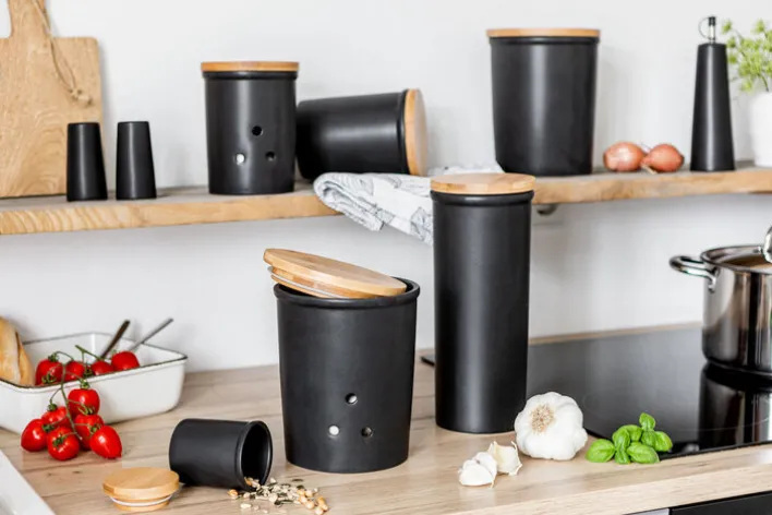 Ritzenhoff & Breker Vorratsdose JASPER 1600 ml schwarz