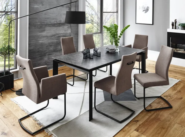 Stuhl mit Armlehnen AMICO Stoffbezug Beige/Gestell Schwarz gepulvert