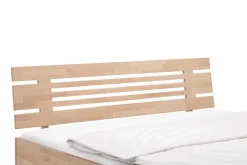 TRAUMWERKSTATT Bett 180 x 200 cm Kernbuche massiv