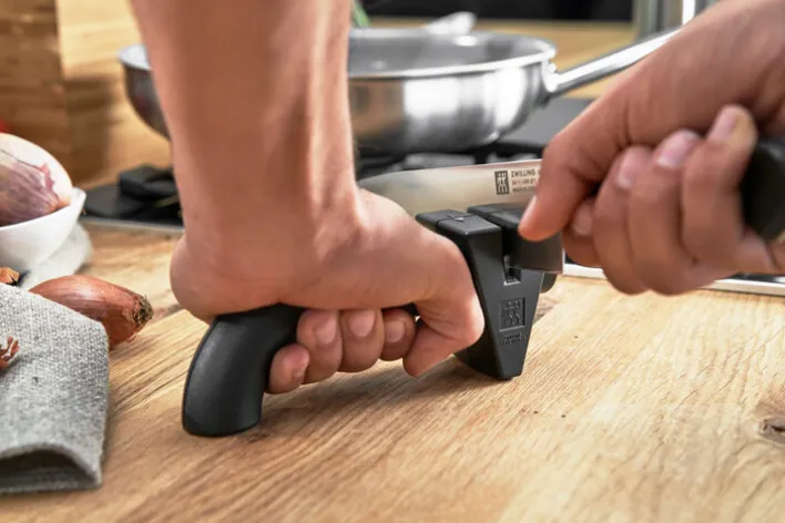 ZWILLING Messerschärfer TWINSHARP schwarz